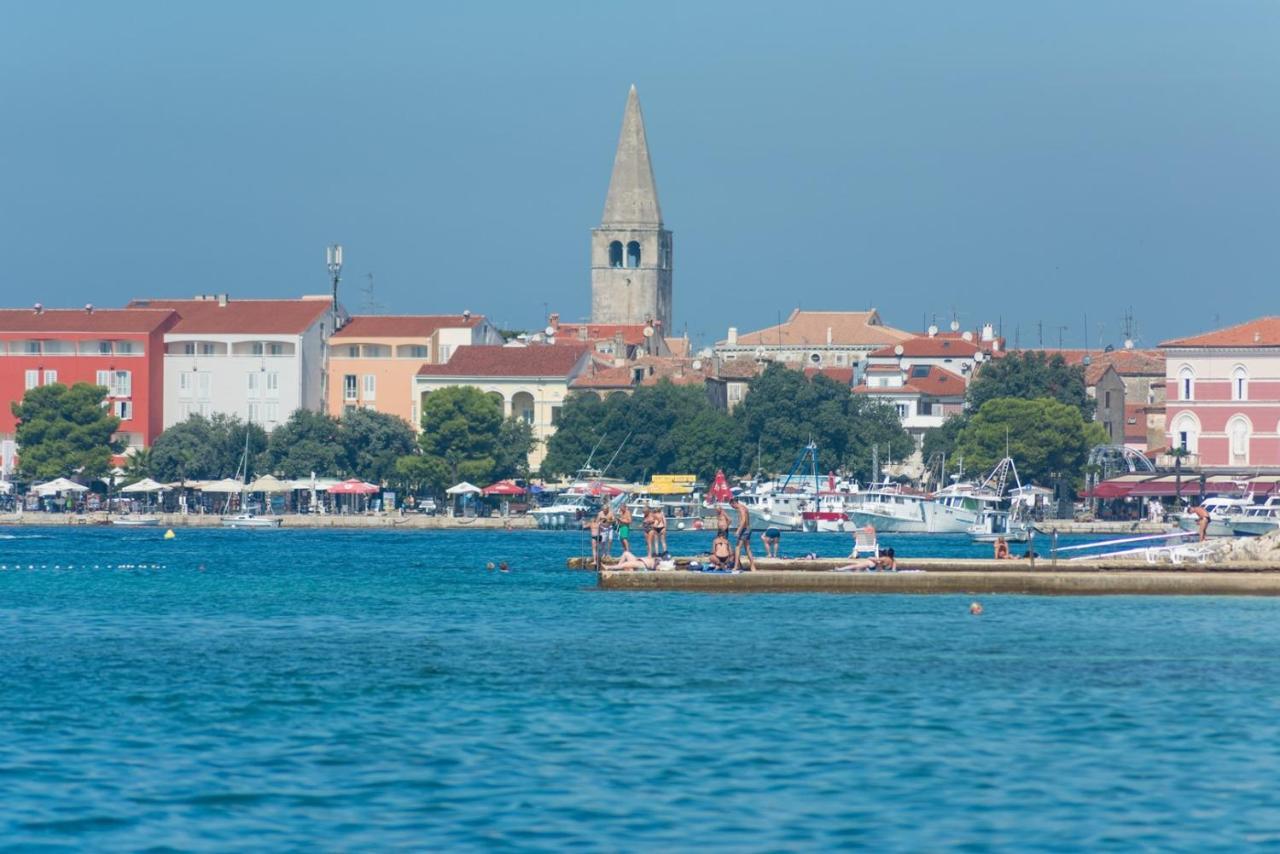 Rooms Vitoria On Joakim Square Poreč Exterior foto